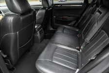 Chrysler 300C Luxury ! 2.7i V6 193KM ! Super Stan ! po Opłatach ! Zwoleń - zdjęcie 7