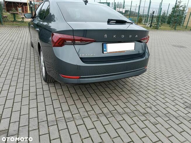 Skoda Octavia 2.0 TDI Ambition Płock - zdjęcie 7