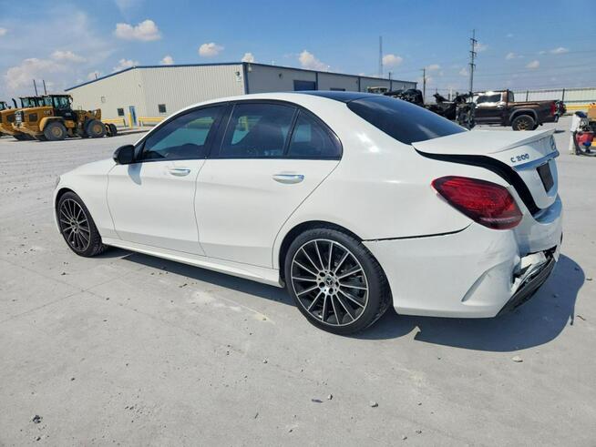 Mercedes C 300 4Matic / pakiet AMG / niski przebieg / mała szkoda Białystok - zdjęcie 5