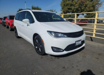 Chrysler Pacifica LIMITED / pakiet S / Hybryda