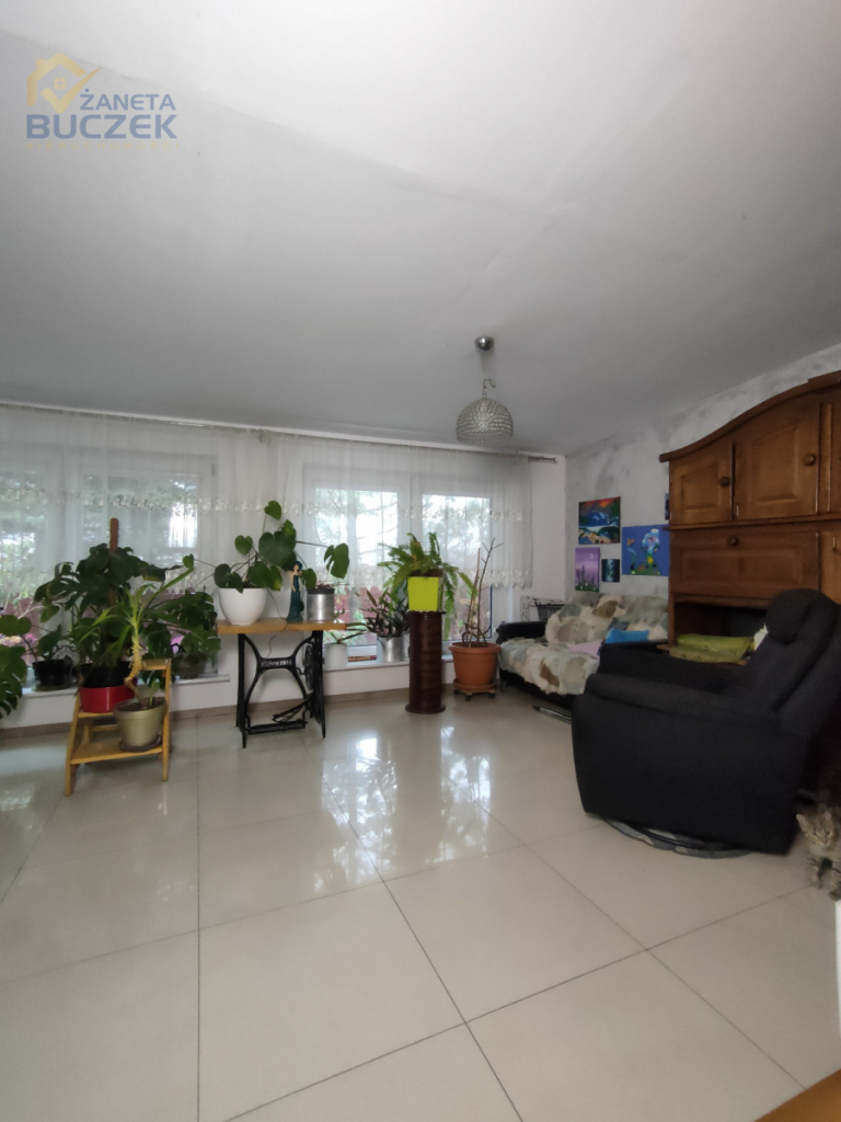 Sprzedam parterowy dom o pow. 129,1 m2 w Helence Helenka - zdjęcie 11