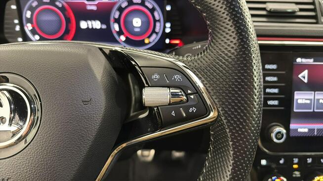 SKODA SUPERB 2.0 TDI SCR SPORTLINE Warszawa - zdjęcie 12