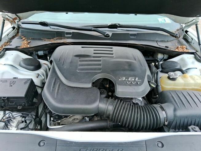 Dodge Charger SXT Plus, 4x4 - 3.6 V6 189000km, pilnie sprzed Rybnik - zdjęcie 4