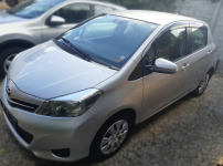 Toyota Yaris III 2013 1.3 Benzyna Niski przebieg Klima Hak Drezdenko - zdjęcie 2