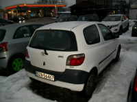 Toyota Yaris Katowice - zdjęcie 5