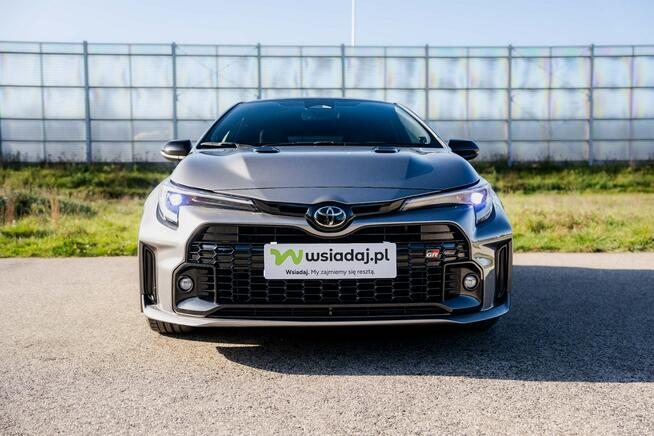 Toyota GR COROLLA CIRCUIT EDITION, 1.6 Turbo, 305 KM, 2023 Warszawa - zdjęcie 2