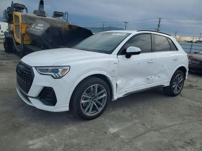Audi Q3 / Quattro / niski przebieg / S-Line / Tarnów - zdjęcie 2