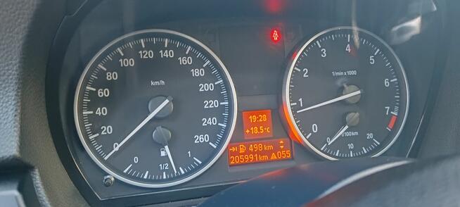 Sprzedam BMW seria 3 E92 320i 2011r Ostrów Mazowiecka - zdjęcie 9