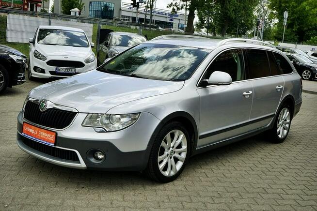Škoda Superb 1,6TDI Klima, alu R17, NAVI, Xenony, 2013r. Płock - zdjęcie 9