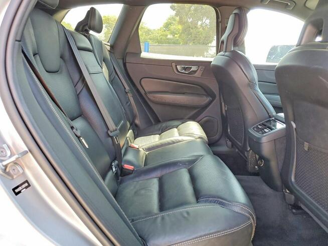 Volvo XC 60 INSCRIPTION / AWD / T6 / niski przebieg Białystok - zdjęcie 11