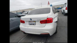 BMW 330 M-Pakiet / niski przebieg Warszawa - zdjęcie 8