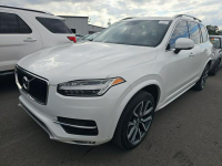 Volvo XC 90 AWD / mała szkoda / automat / niski przebieg