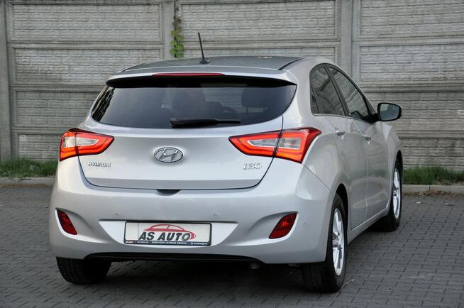 Hyundai i30 1,6i 135KM GO!/SerwisASO/Navi/Led/Kamera/Perfekcyjny Węgrów - zdjęcie 4