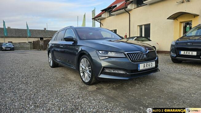 Škoda Superb Laurin &amp; Klement Canton ACC matrix Zieleniewo - zdjęcie 1