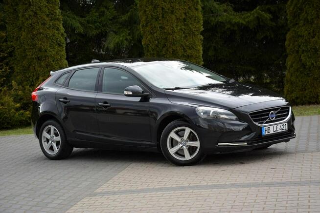 Volvo V40 Xenon Ledy Virtual Zegary Parktronik ASO Alu16 Nowe Opony Ostrów Mazowiecka - zdjęcie 11