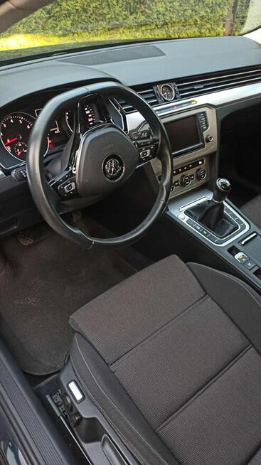 VW Passat 1.8 Sosnowiec - zdjęcie 11