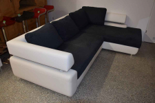 kanapa narożna z funkcją spania