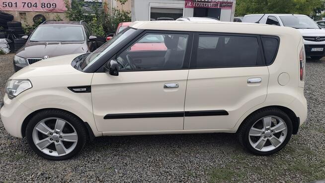 Kia Soul 1,6 MPi 126 KM 111 tys.km/1 właść/Alu/Parktronik Szczecin - zdjęcie 8