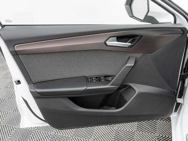 Seat Leon 1.5 TSI Xcellence Podgrz.f I kier K.cof LED Salon PL VAT 23% Gdynia - zdjęcie 11