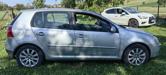 Volkswagen Golf 5 2007r. 1.6MPI benzyna+gaz Goleszów - zdjęcie 5