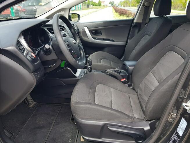 Kia Cee'd 1,4 Benzyna Klima Zarejestrowany Gwarancja Włocławek - zdjęcie 9