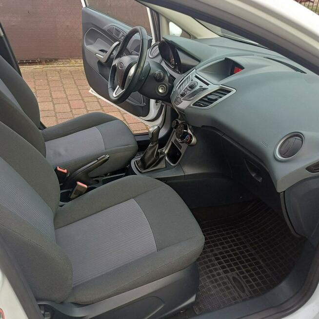Ford Fiesta Suchorzew - zdjęcie 10