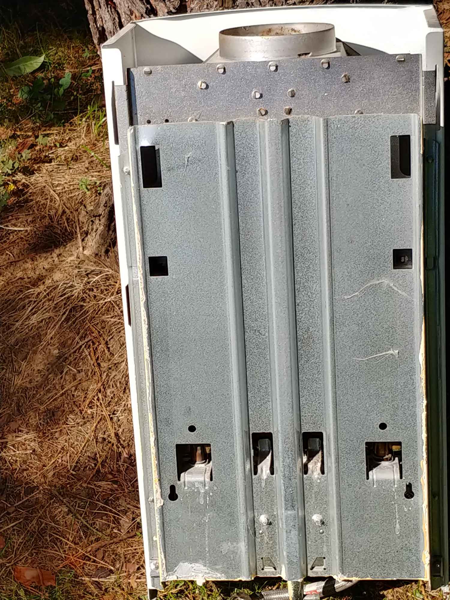 Sprzedam w bardzo dobrym stanie piecyk jedno funkcyjny firmy Junkers Wieliczka - zdjęcie 3