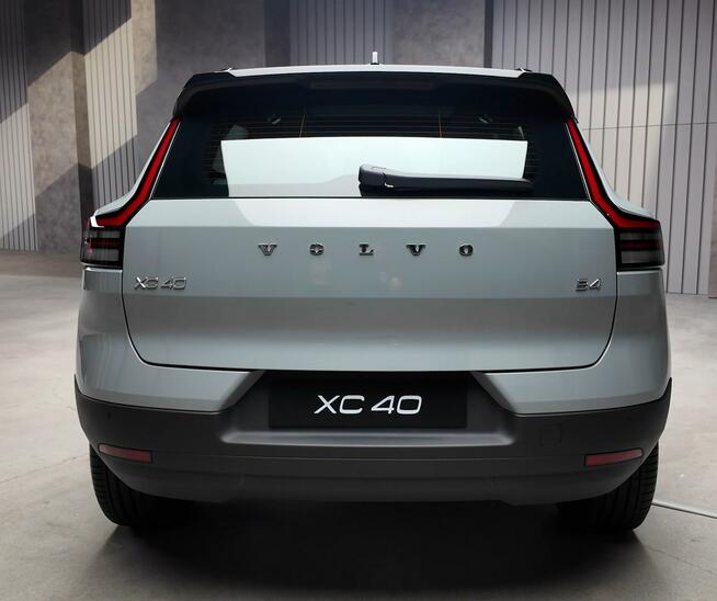 Volvo XC 40 B4 Plus Wysoki rabat !! Dostępne różne kolory i wersje, Warszawa - zdjęcie 8