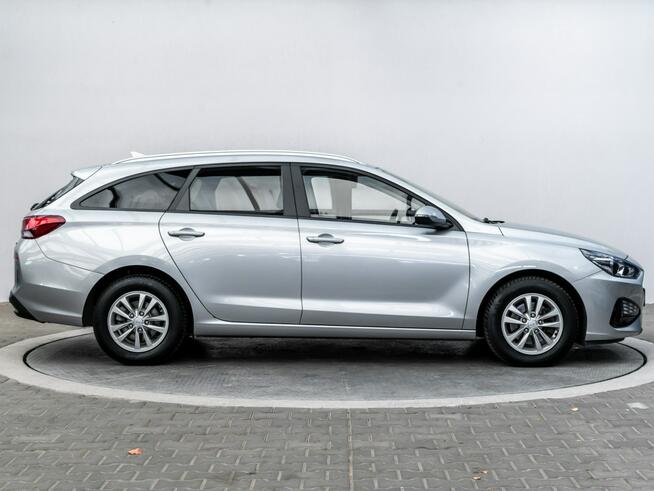 Hyundai i30 SW 1.0 T-GDI Modern M6 120KM Benzyna Salon Polska Poznań - zdjęcie 5