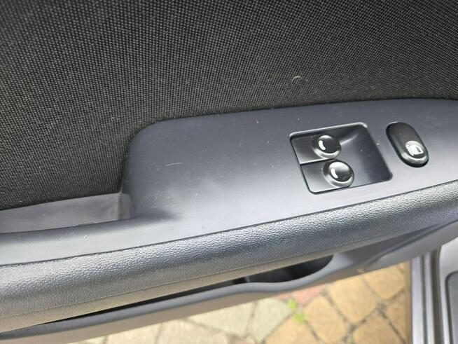 Hyundai i30 1.4 Blue Comfort Wąchock - zdjęcie 10