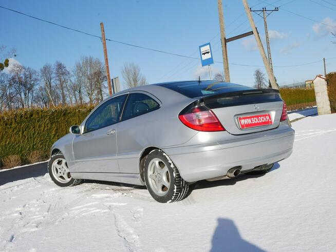 Mercedes C 180 1.8 129KM Coupe Panorama -Bogata wresja Goczałkowice-Zdrój - zdjęcie 11