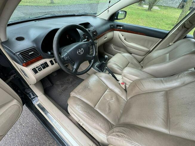 Toyota Avensis Kobielice - zdjęcie 8