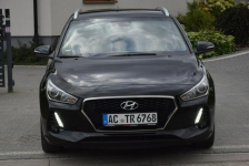 Hyundai i30 1.4B Navi Kamera Nowe Opony 2017r Sprowadzony Opłacony Majdan Sieniawski - zdjęcie 2