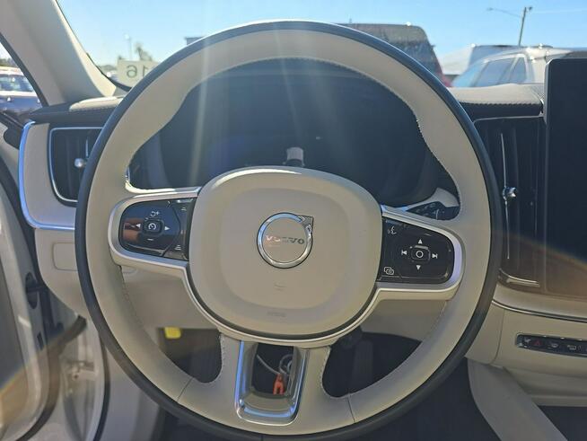 Volvo XC 60 Najwyższa wersja wyposażenia ULTRA / AWD / B5 Warszawa - zdjęcie 8