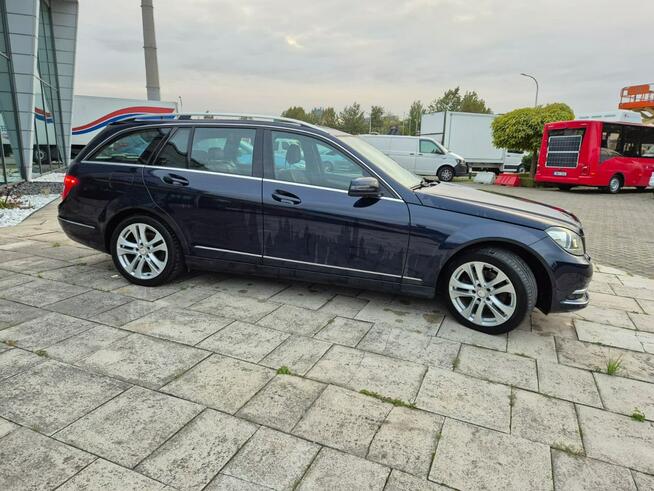 Mercedes-Benz Klasa C 200 CGI Automatik BlueEFFICIENCY Avantgarde Łaziska Górne - zdjęcie 7