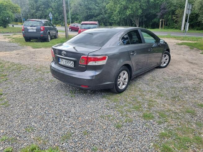 Toyota Avensis Klimatronik*Navi*Kamera*Pdc*Tempomat*Ładny Szczecin - zdjęcie 5