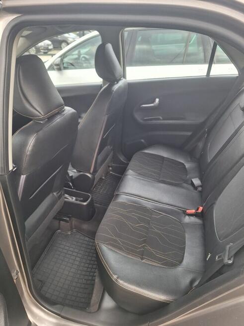 Sprzedam autko Kielce - zdjęcie 9