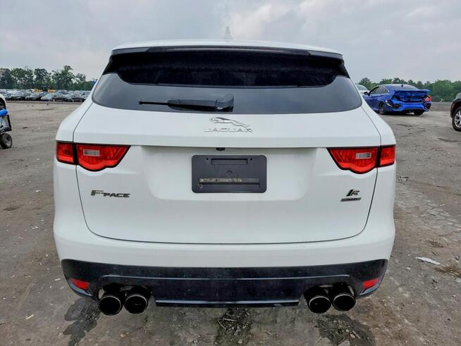 Jaguar F-PACE Bogata wersja wyposażenia / AWD / niski przebieg Tarnów - zdjęcie 6