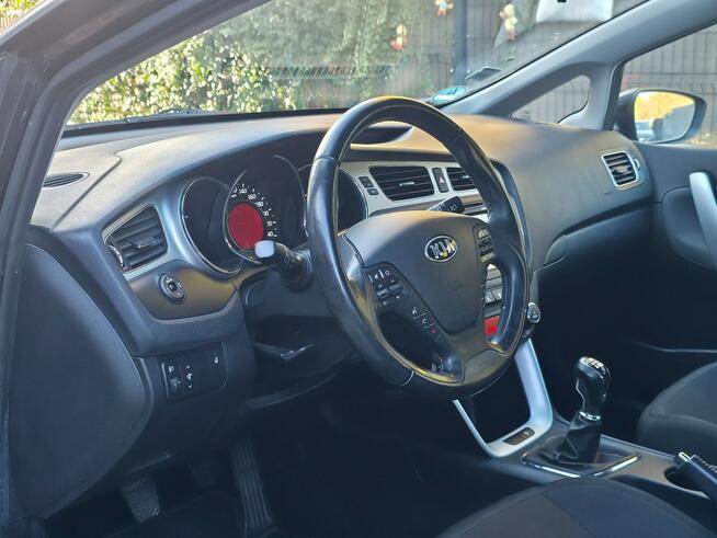 Kia Cee'd 1.4 Benzyna | Serwisowany | Bogate wyposażenie | Piekoszów - zdjęcie 7