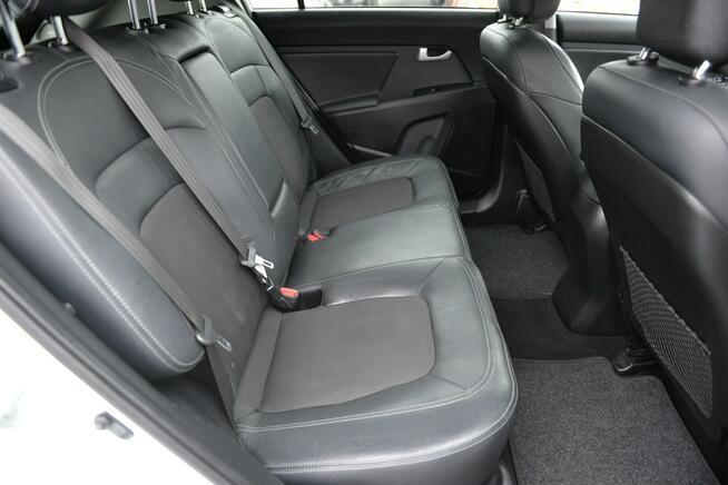 Kia Sportage 1.6 135KM LED Kamera Czujniki Opony całoroczne Dąbrowa Górnicza - zdjęcie 11