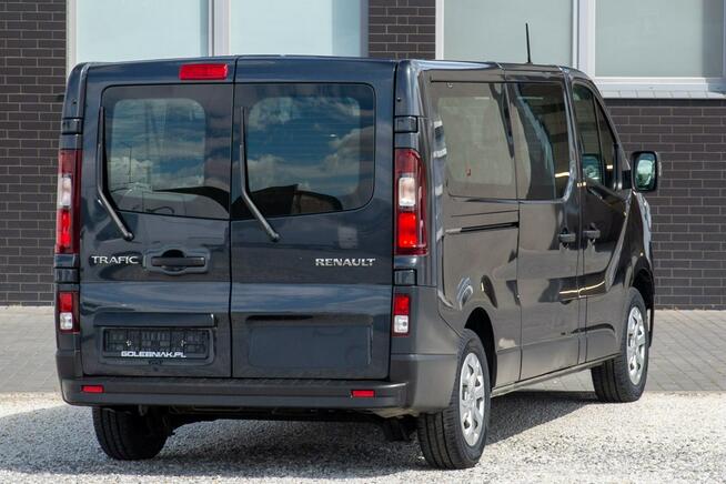 Renault Trafic L2H1 Długi 9 osób 2023r. Stan BDB Jarocin - zdjęcie 2