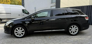 Toyota Avensis Panorama Navi Climatronic Gwarancja Kutno - zdjęcie 9