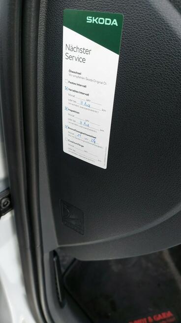 Škoda Octavia 2.0 150ps Xenon LED Navi Radar Line Assist DSG Hatbag Gniezno - zdjęcie 5