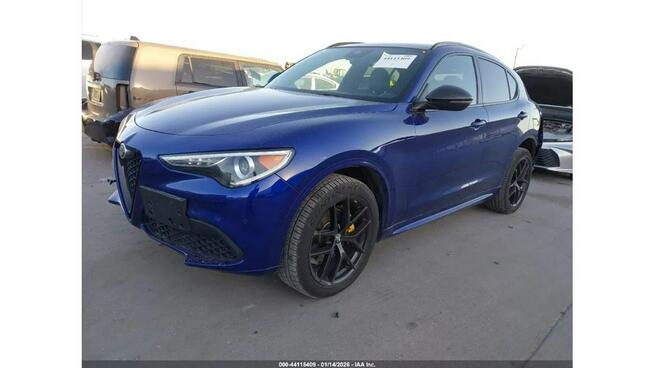 Alfa Romeo Stelvio / 2.0 280KM / 4x4 / niski przebieg / Tarnów - zdjęcie 2