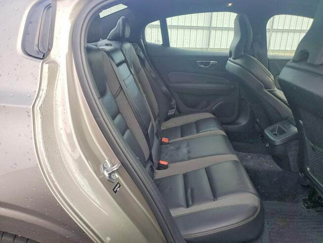 Volvo S60 R-DESIGN / AWD / T6 / niski przebieg Warszawa - zdjęcie 10