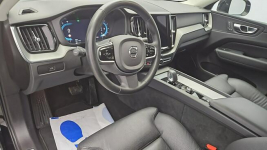 Volvo XC 60 B4 D Plus Bright aut ! Z Polskiego Salonu ! Faktura VAT ! Warszawa - zdjęcie 9