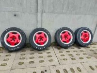 Sprzedam opony i felgi samochodowe na 15 na mercedesa