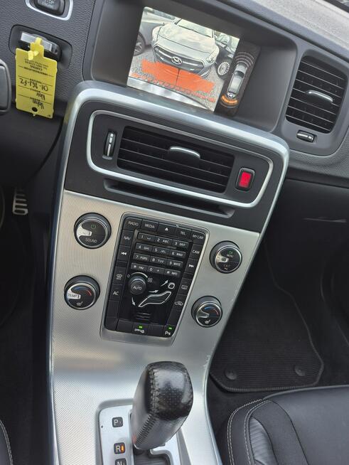 Volvo S60 navi xenon kamera automat r-design skóra 5 cilndry Drelów - zdjęcie 11