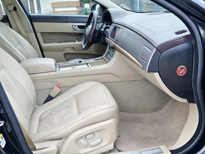 Jaguar XF 2.7 V6 207KM Bogate wyposażenie, Możliwa Zamiana Piotrków Trybunalski - zdjęcie 12