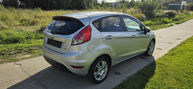 Ford Fiesta benzyna , mały przebieg, Super Stan, Titanium,lift Słupsk - zdjęcie 3
